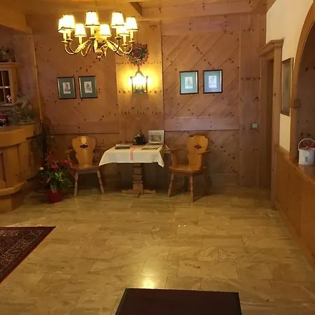 Hubergut Апартаменты