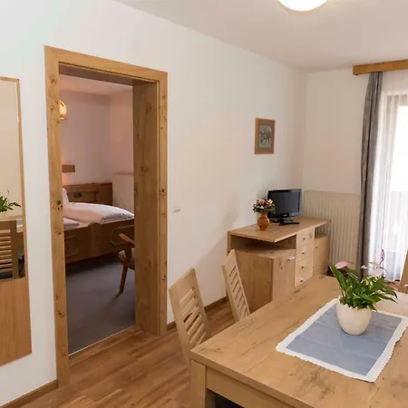 Hubergut Apartman *